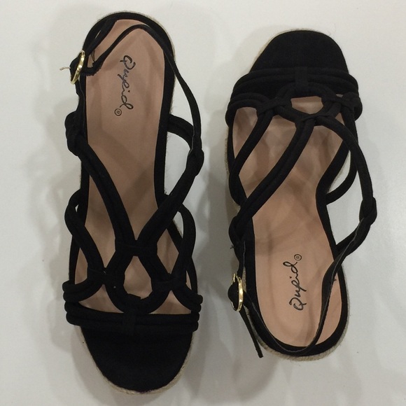 NWB Qupid Black Suede Wedge Heels - Picture 2 of 7